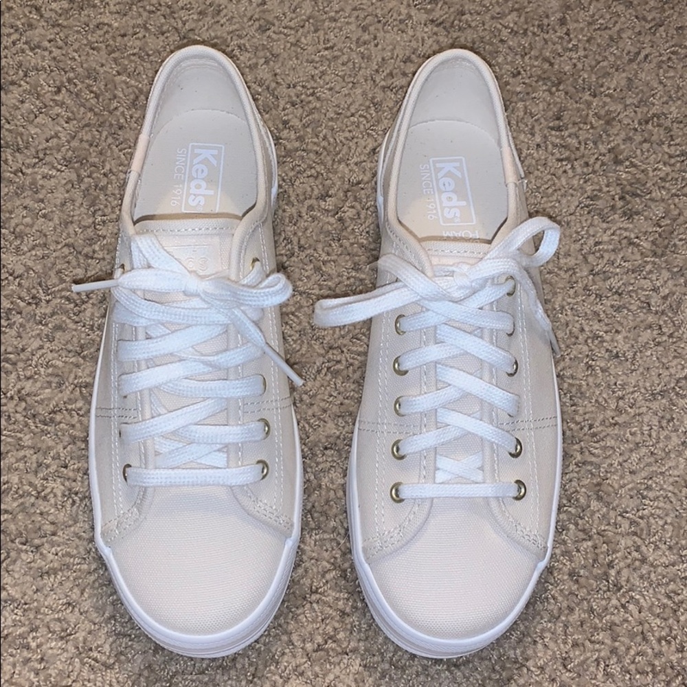 Keds Kickstart Canvas Lace-up Sneaker size 6 NWOT